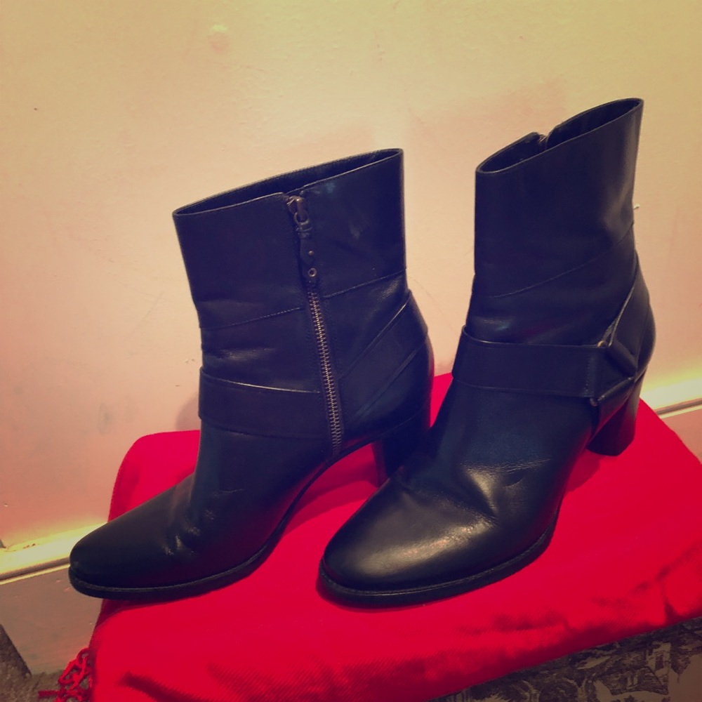 New cole haan boots